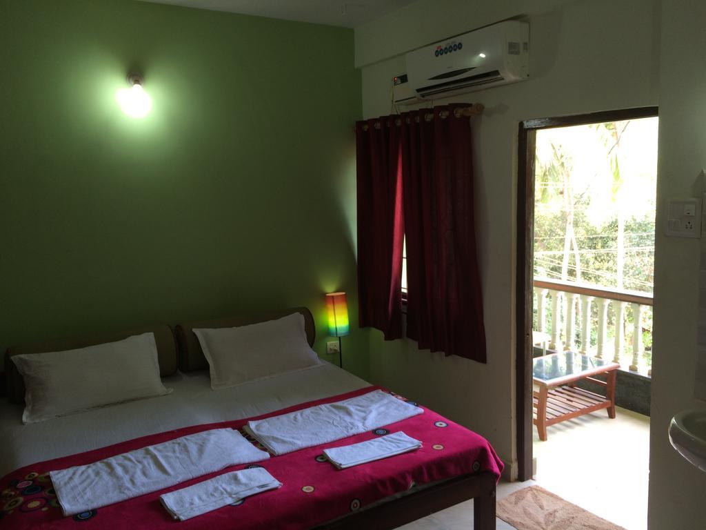 Rudra Holidays Guest House 