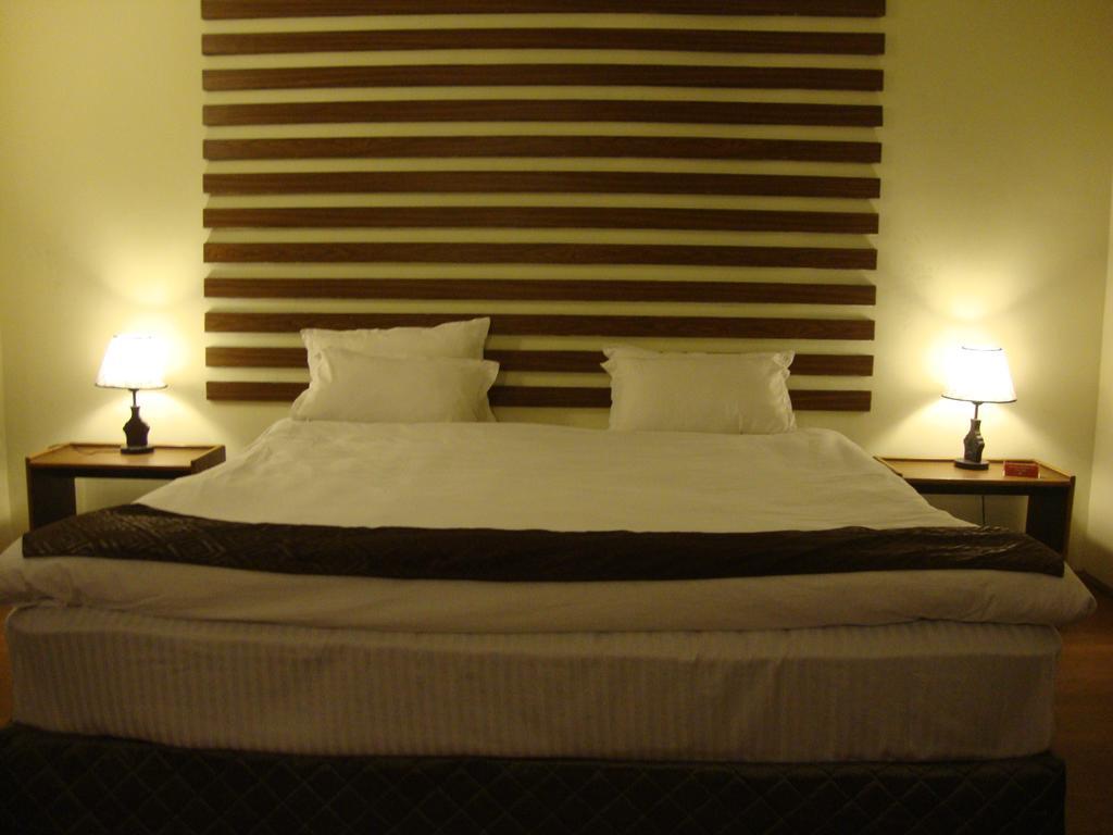 Maya Inn 