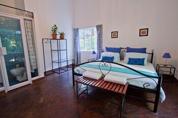 Mose Street Apartments 