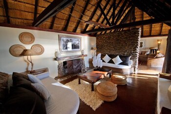 Tongabezi Lodge Hotel Interior