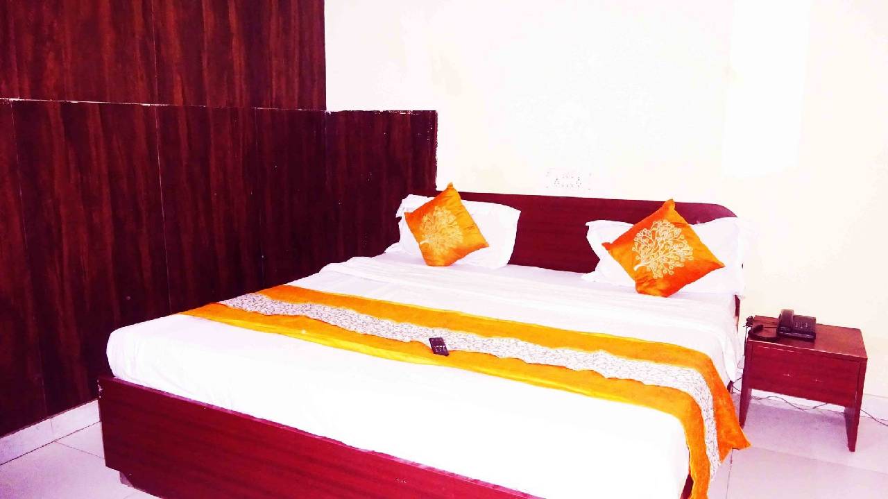 Hotel Madhav Stay 