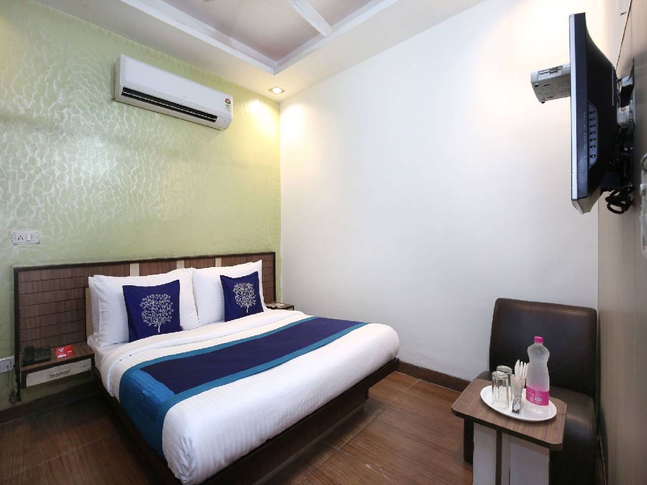 Oyo 9631 Hotel Oak 