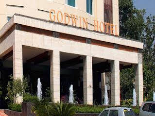 Godwin Hotels (گودوین هتل) 