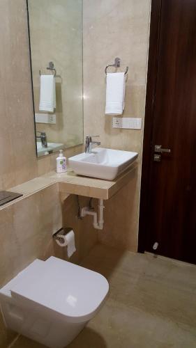 Five Elements The Premium Serviced Apartment 