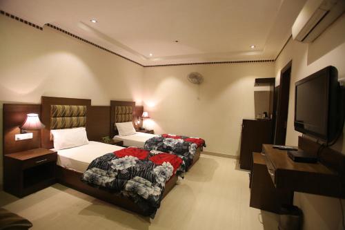 City Premier Hotel | Gurgaon Accommodation
