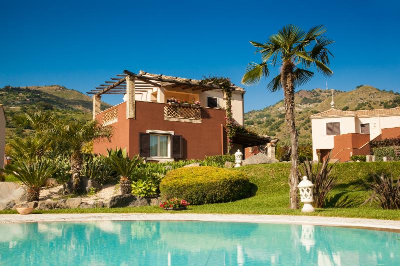 Alcantara Resort General view