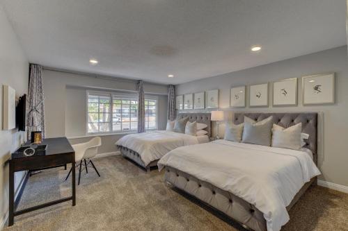 Las Vegas Luxury Modern Estate (لاس وگاس لاکچری مودرن استات) 
