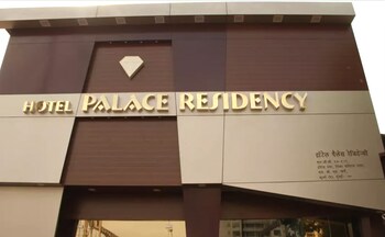 Hotel Palace Reisdency Exterior