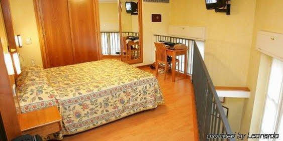 Le Petit Hotel 