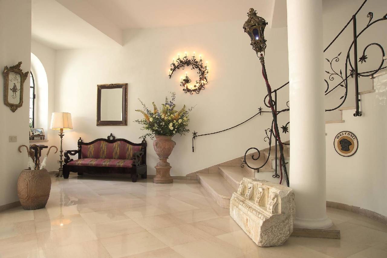 Poseidon Hotel 