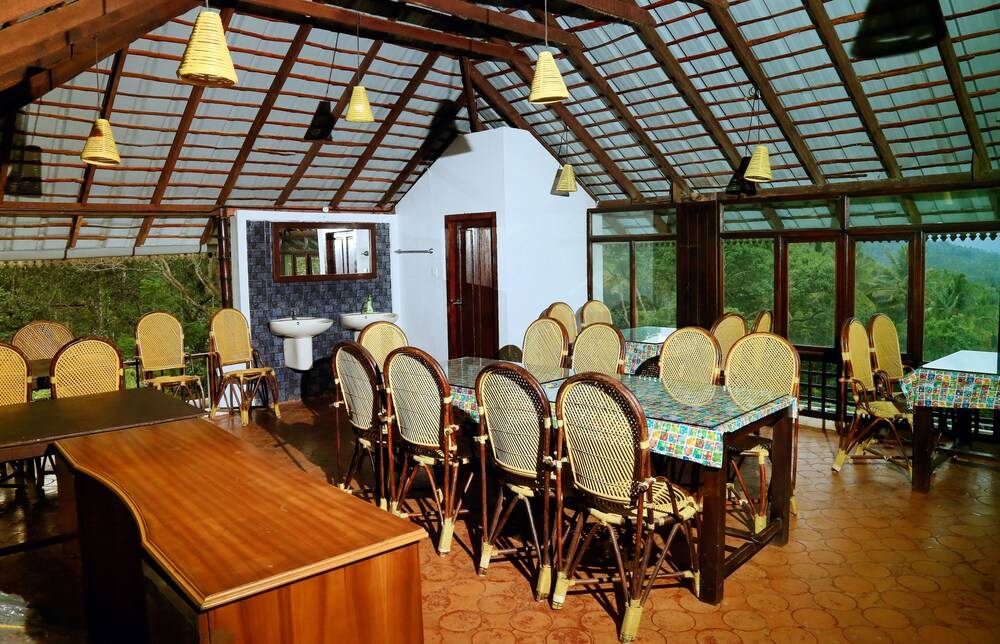 Punarjani Ayurvedic Resorts (پونارجانی آیورودیك رسورتس) Featured Image