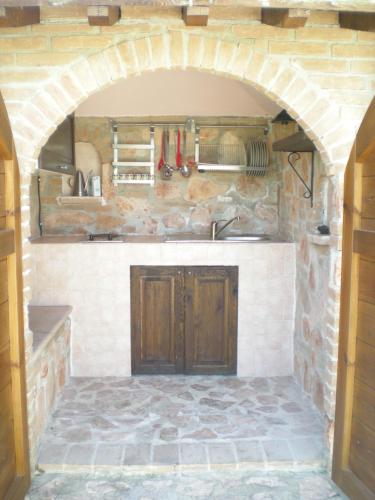 Villa Sassovivo (ویلا ساسوویوو) 