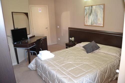 B&b Bed& Fly Mamma Mia (ب&ب بد& فلای ماما میا) 