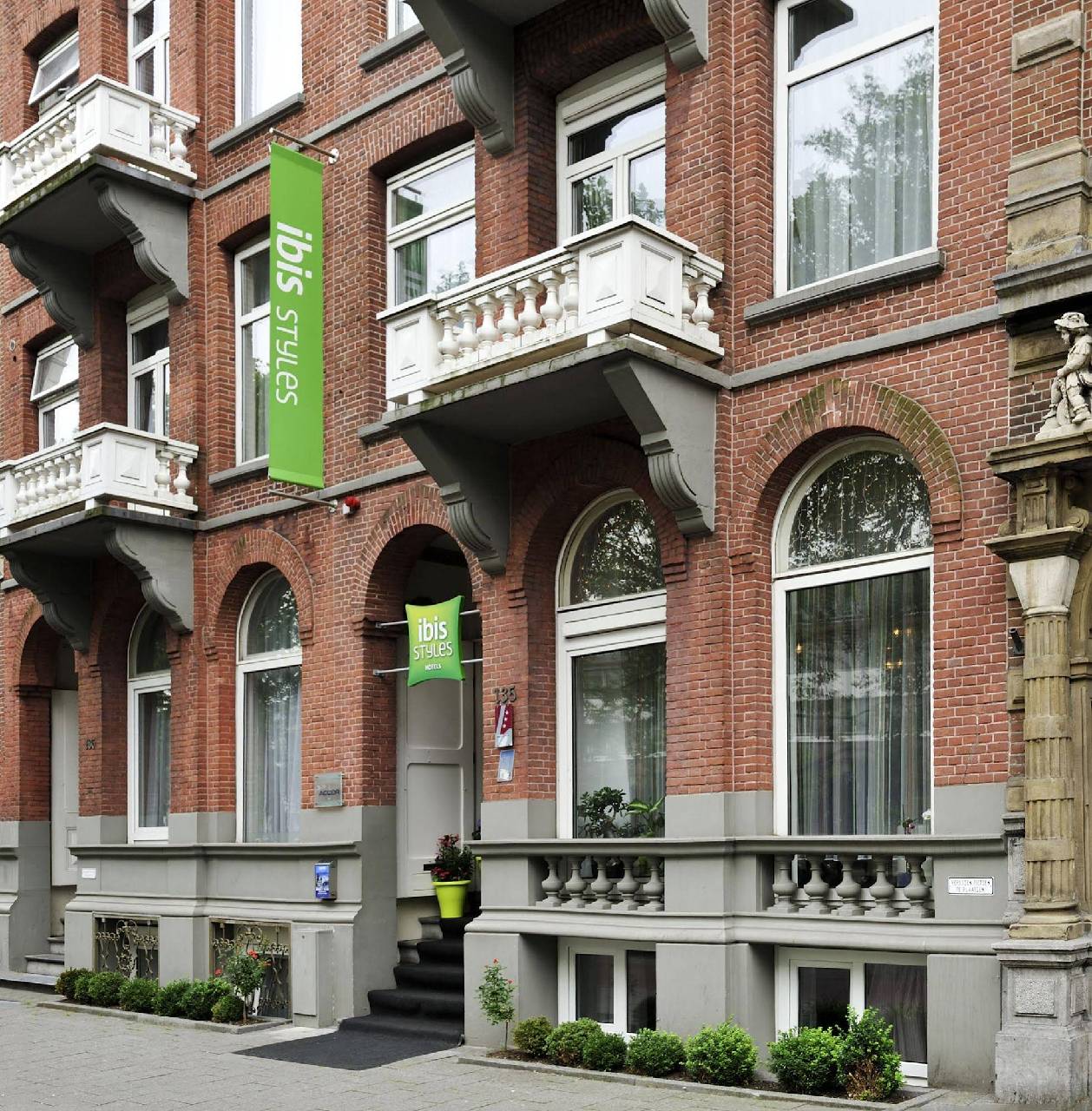 ibis Styles Amsterdam City Special Deals and Offers Book Now! ibis Styles Amsterdam City Special Deals and Offers Book Now!