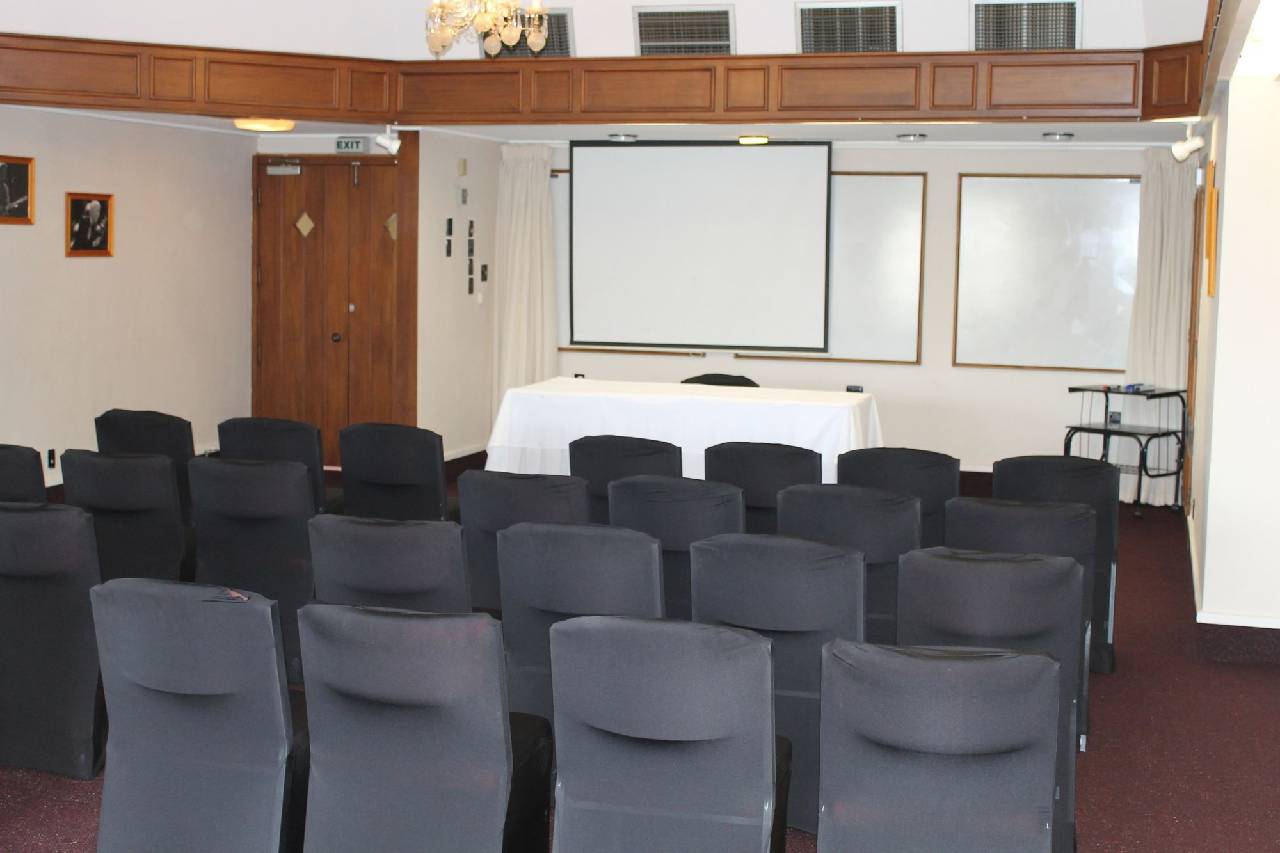 Grand Hotel Wanganui 