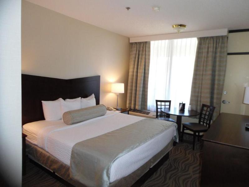 The Breakers Hotel And Suites ( بریكرس هتل اند سوئیتس) General view