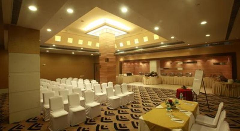 Golden Tulip Essential (گولدن تولیپ اسنتیال) Conferences