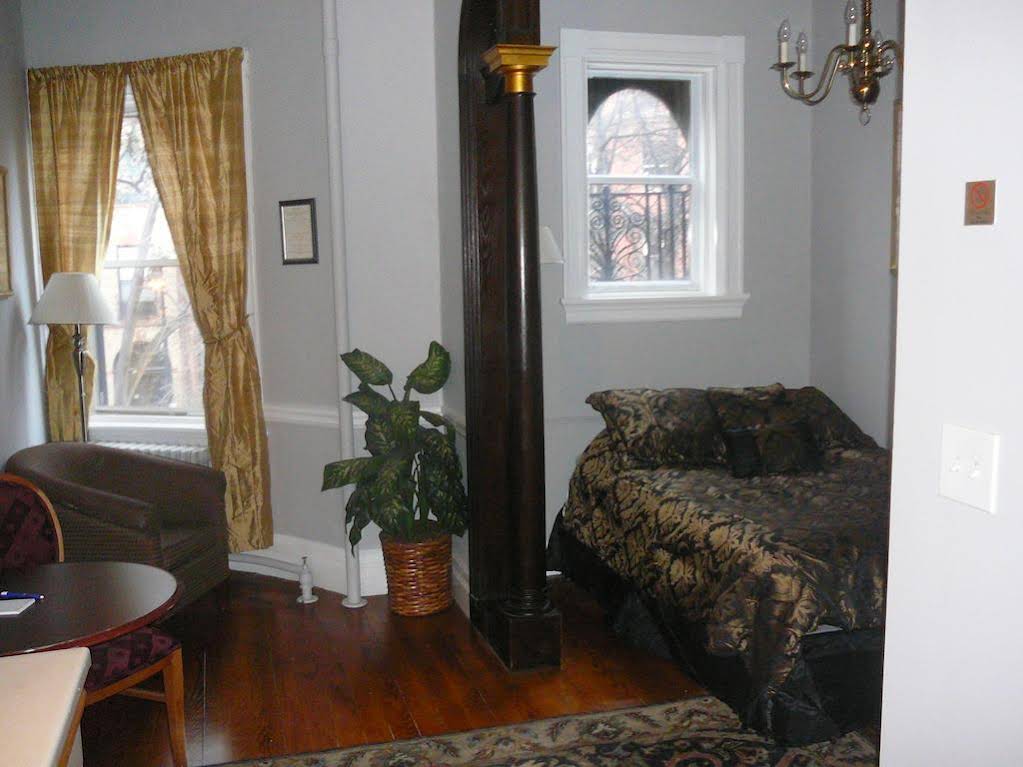 463 Beacon Street Guest House 