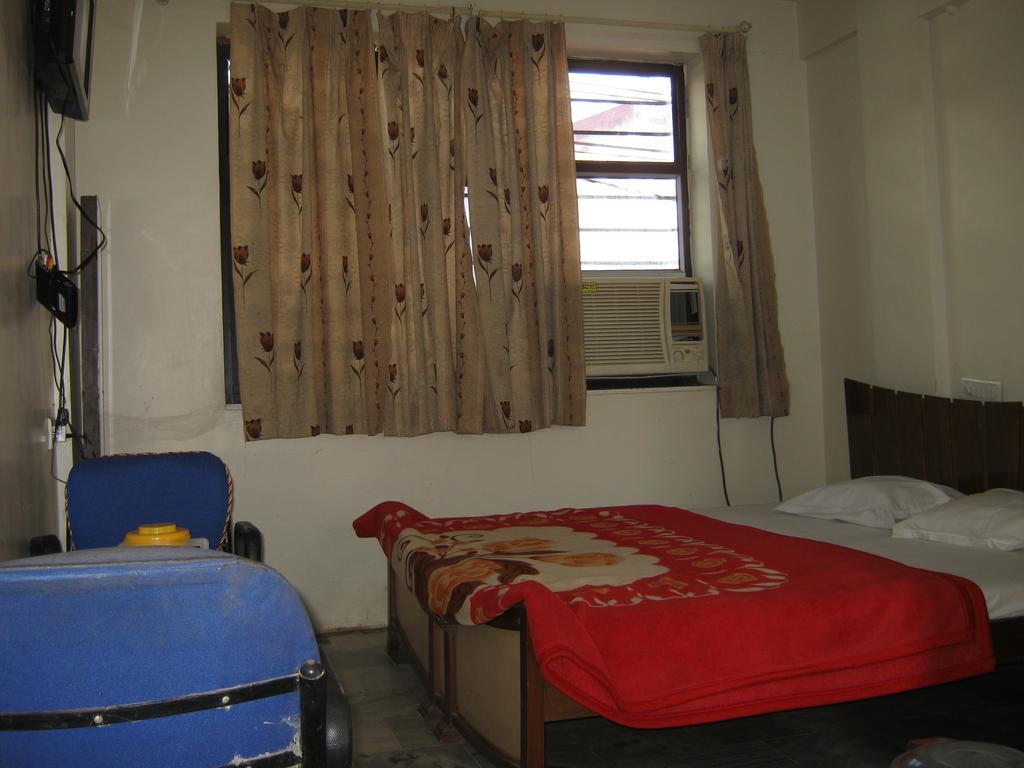 Hotel Navaratan Palace 