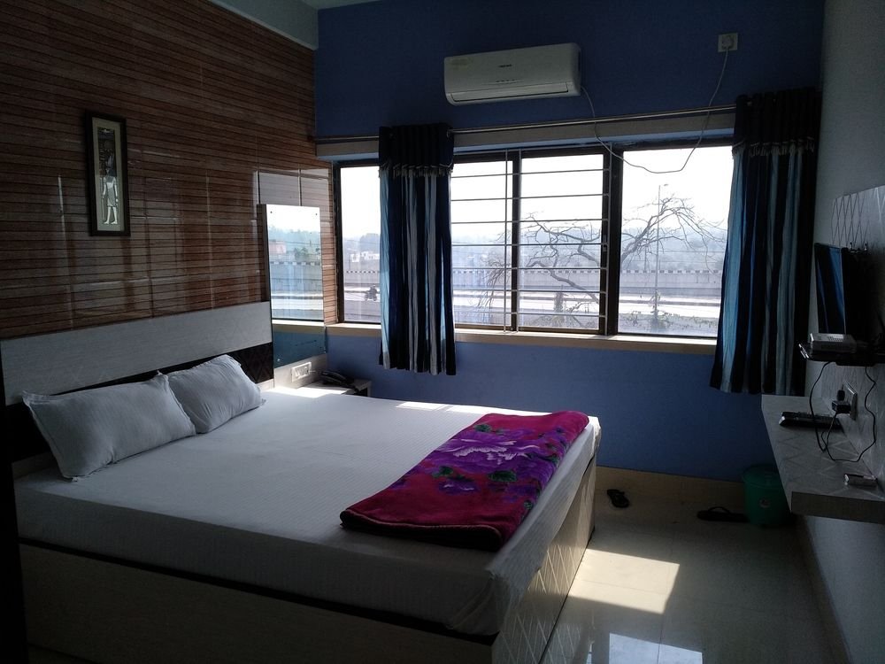 Kalpana Inn 