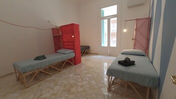 Macchia Mediterranea Guestroom