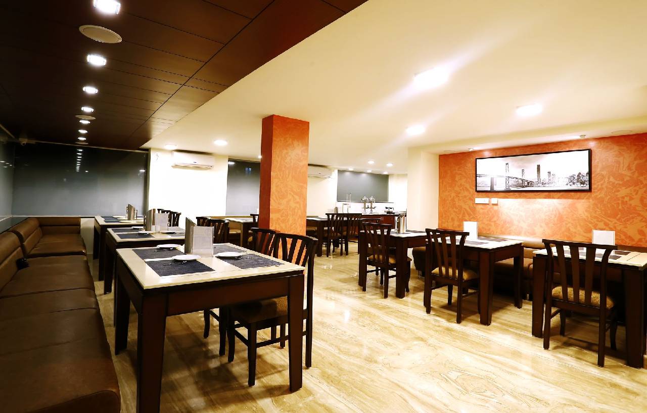 Breeze Suites 
