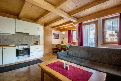 Apartments Tino 