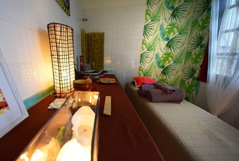 Casa Emblematica Armonia Treatment Room