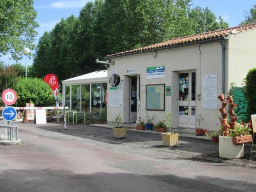 Camping Val De Boutonne 