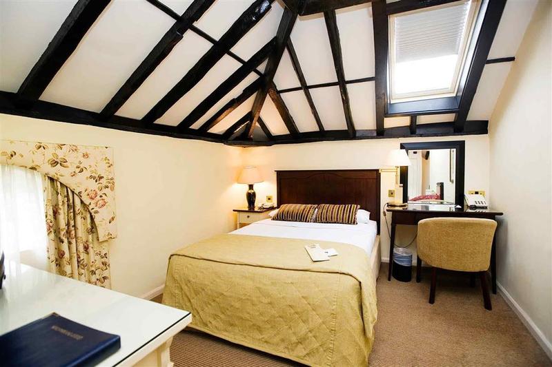Woughton House Mgallery By Sofitel Room