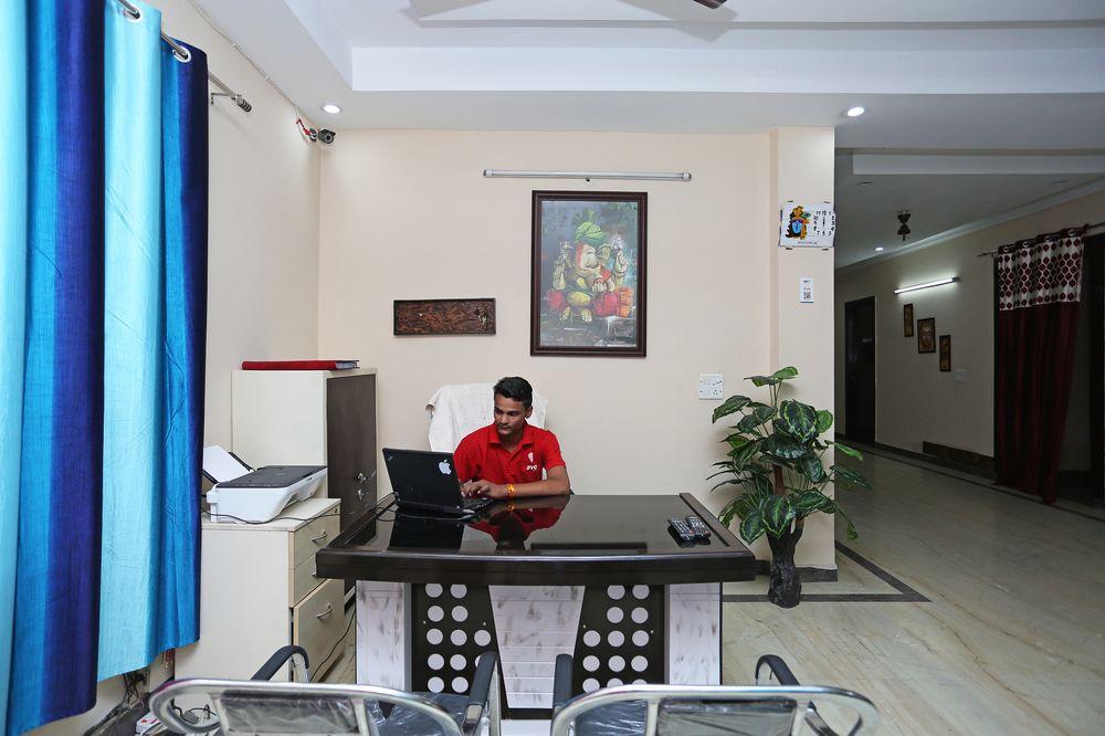 Oyo 9274 Homey Stay Suites 