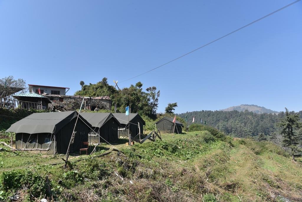 Scenic Tent Stay In George Everest Hathipaon 