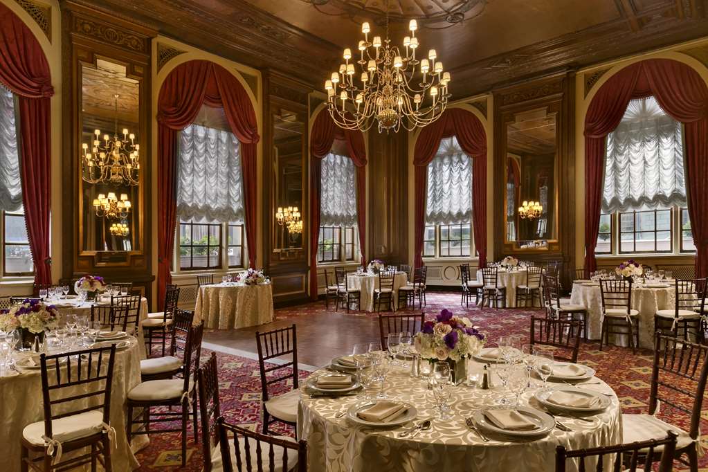 Fairmont Copley Plaza Boston (فرمونت كوپلی پلازا بوستون) St. James Room
