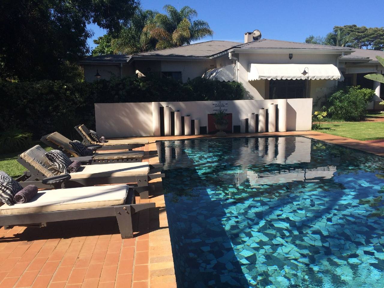 Armadale Lodge Hotel 