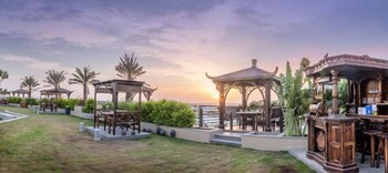 Hill View Resort Property Grounds