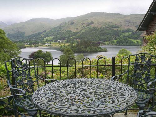 Poet's View Cottage 