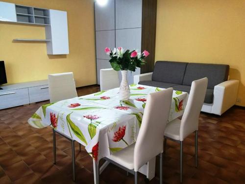 Giulio Cesare Apartment 