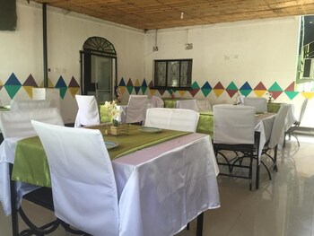 Richland Lodge Motel Dining