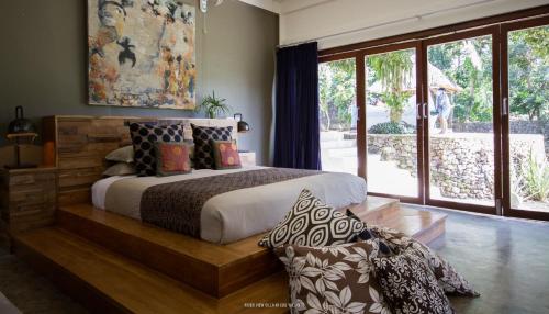 Riverview Villa 
