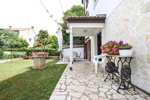 Apartment Velina 