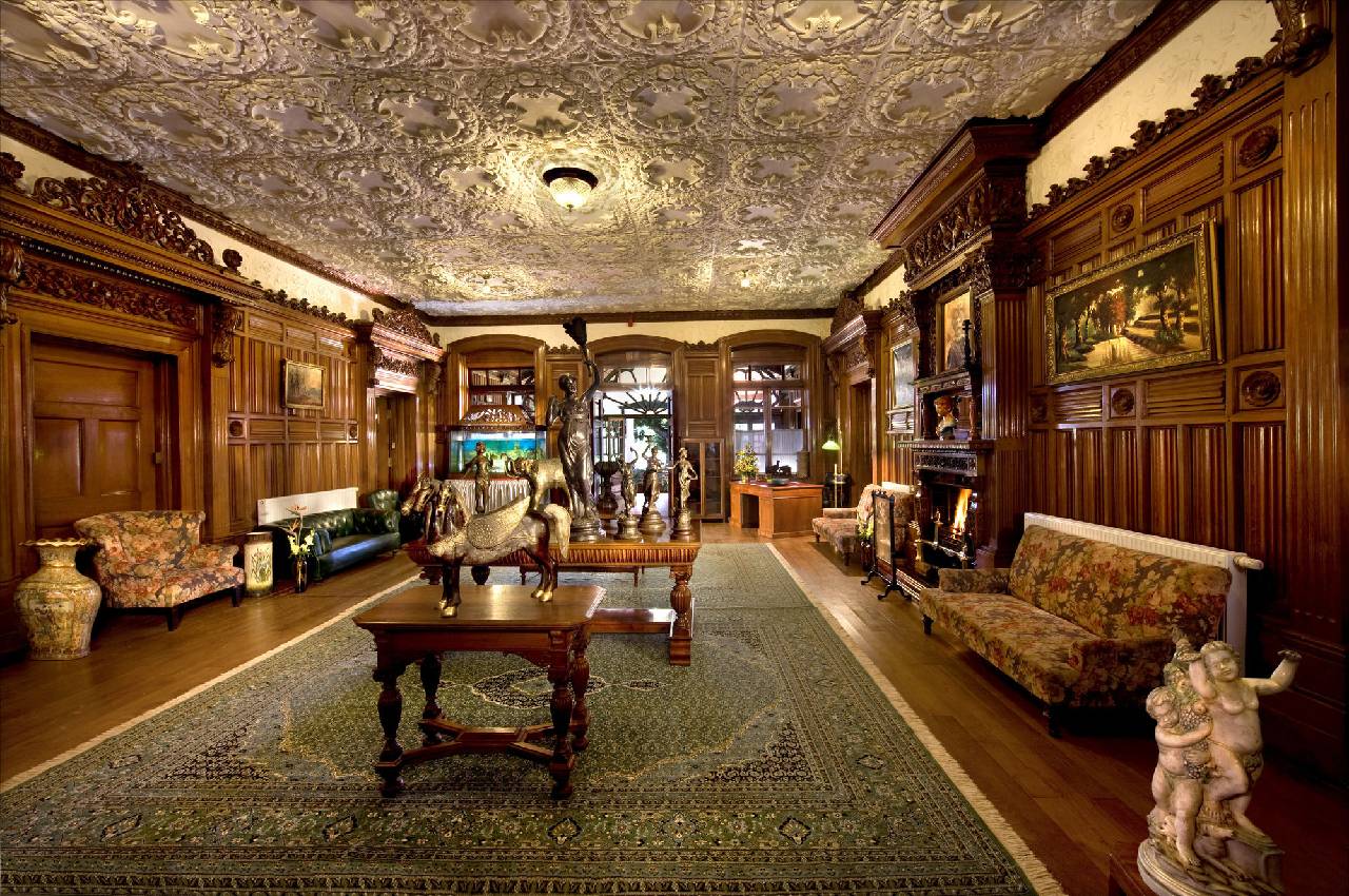 Welcomheritage Ferrnhills Royale Palace 
