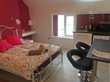 Regency Guesthouse Manchester Guestroom