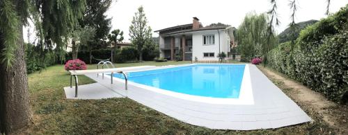 Villa D And P 
