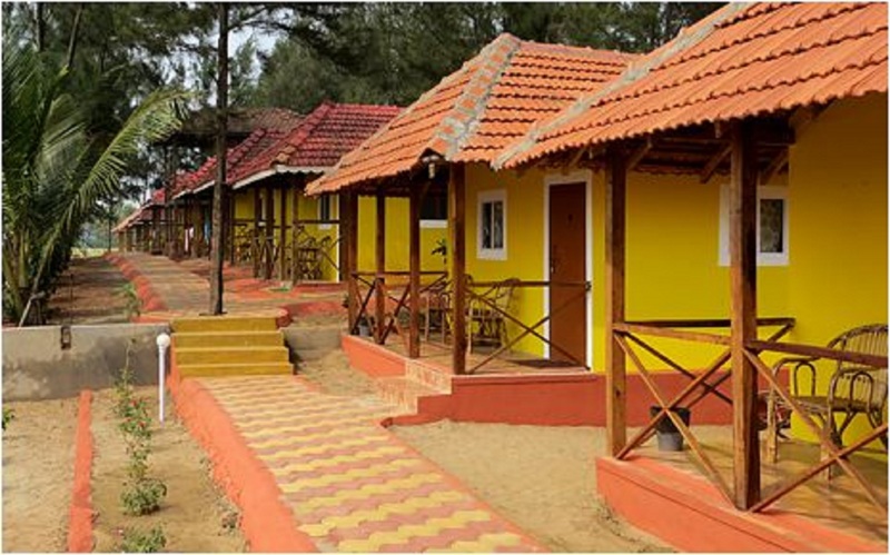 Morjim Beach Resort General view