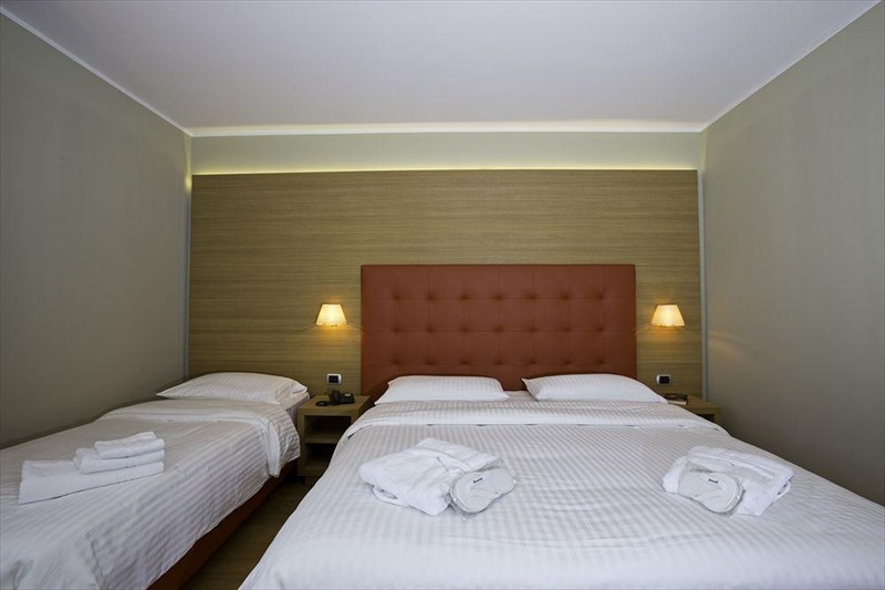 Blu Hotel Acquaseria (بلو هتل آكکواسریا) 