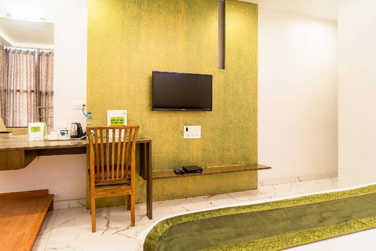 Treebo House Khas 