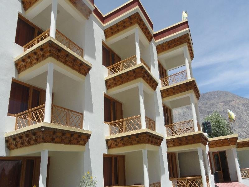 Hotel Karma Inn 