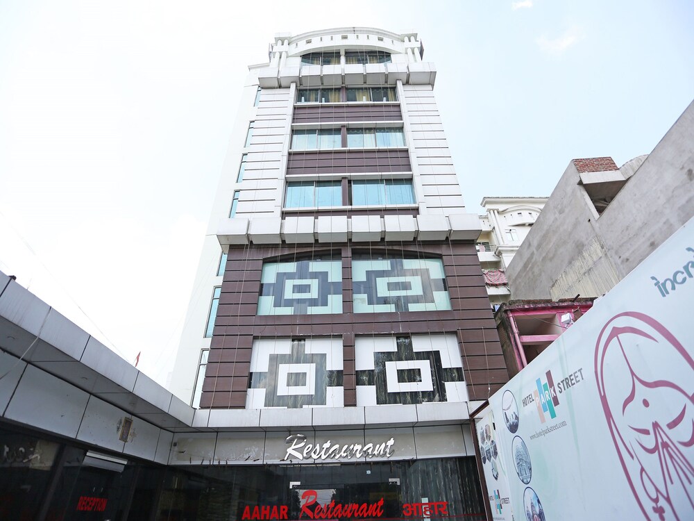 Oyo 4312 Hotel Park Street Hotel Entrance