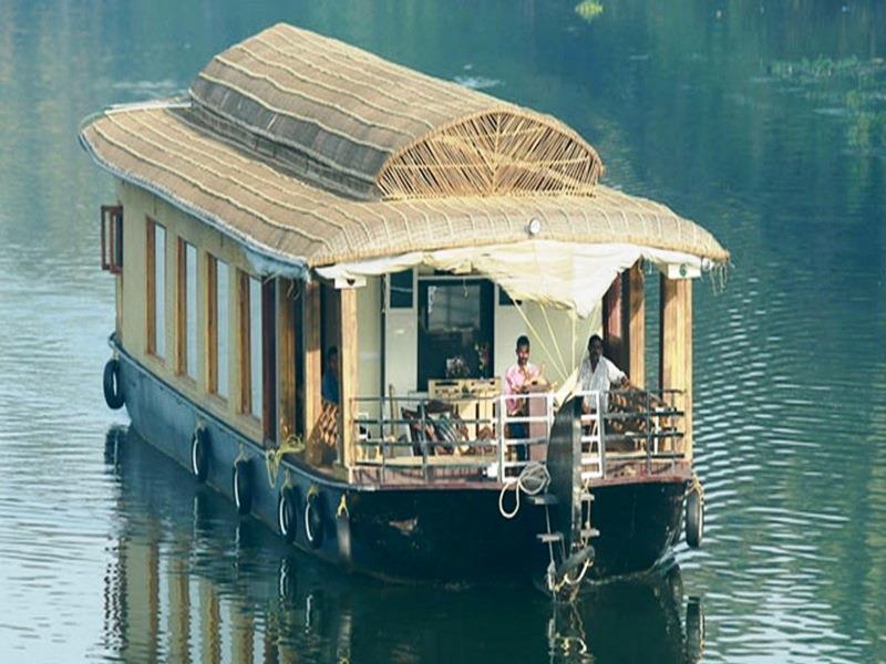 Jaziel House Boats (جازیل هاوس بواتس) 