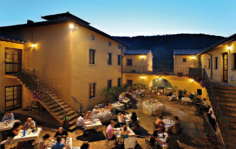 Hotel Casolare Le Terre Rosse Terrace